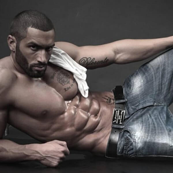 Maximaler und fettfreier Muskelaufbau mit essenziellen Aminosäuren (EAA)