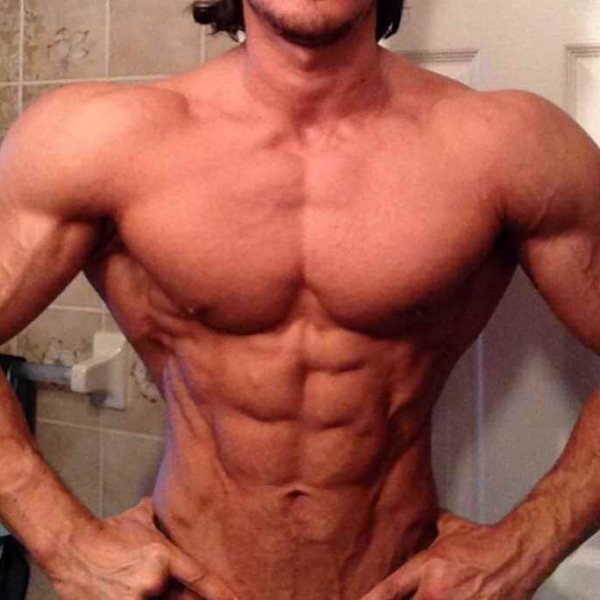 Muskulös und definiert: Der 12-Wochen Profi-Trainingsplan