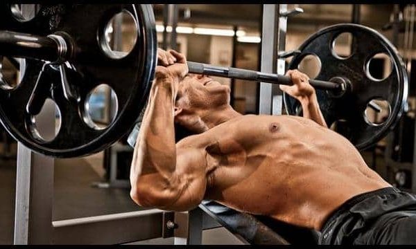 Profi-Tricks für maximale Brustentwicklung