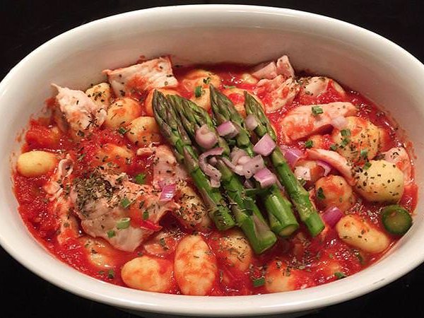 Spargelauflauf mit Gnocchi