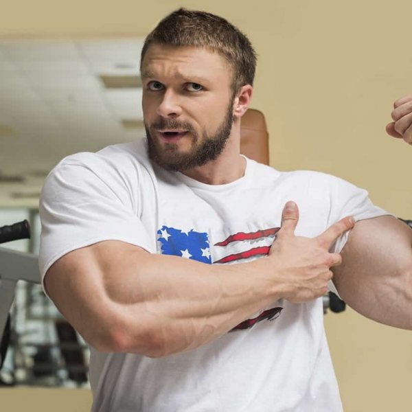 Männer und ihre Muskeln :D