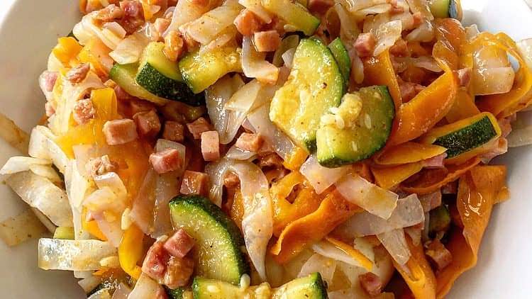Low Carb Nudelgericht